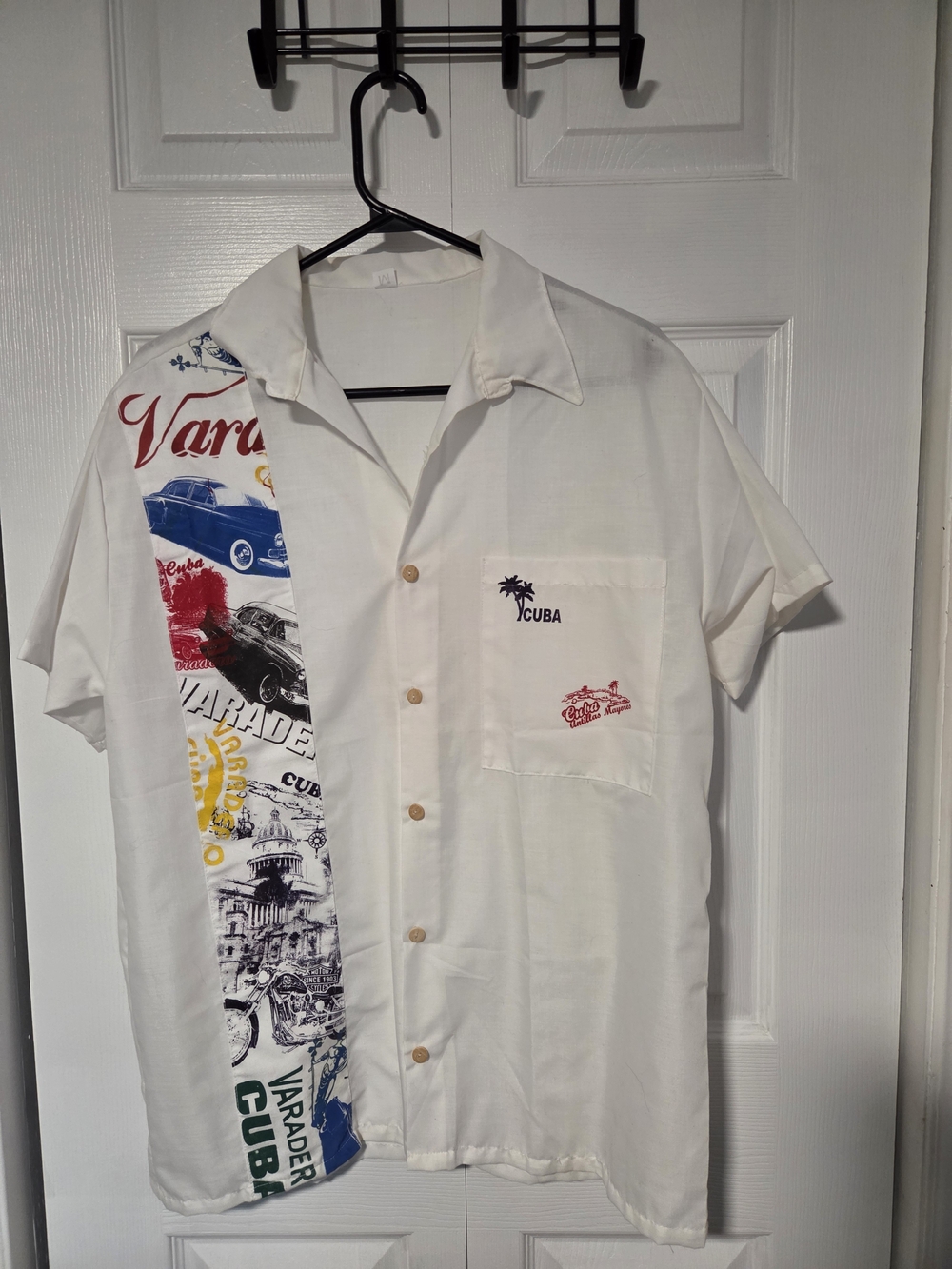 Source Unknown White Short-Sleeve Cuban Print Button-Down Shirt